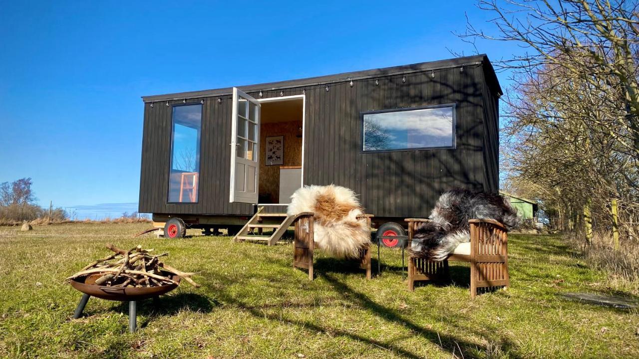 Villa Cozy Tiny House On A Farm à Skibby Extérieur photo